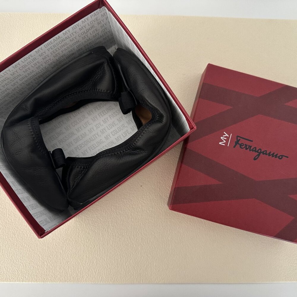 Salvatore Ferragamo My Joy Black Leather Foldaway Ballet Flats